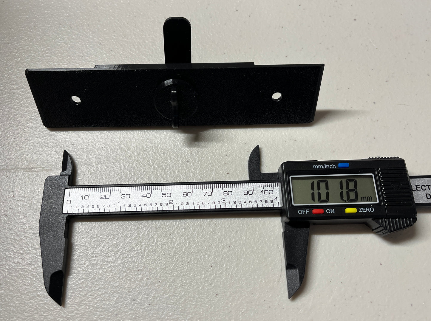Data East / Sega / Some Stern - Backbox lock plate - 3D printed - Replaces 535-5860-00