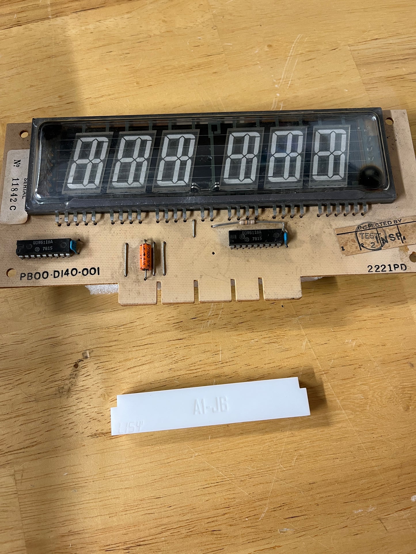 Gottlieb System 1  / System 80 - 4/6 digit Display connector 19 pin (same as Sys80 A1-J6)