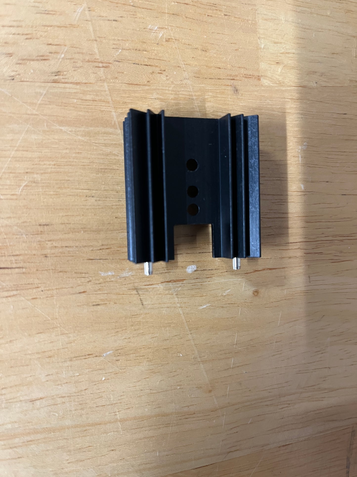 AAVID 531102 Vertical Extruded Heat Sink with Radial Fins - Sega / Stern Whitestar